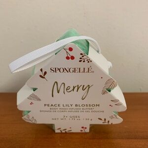 Spongelle Merry Peace Lily Blossom Body Wash Infused Buffer.